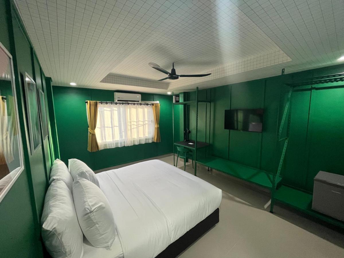 Sari Boutique Hotel Patong Kültér fotó